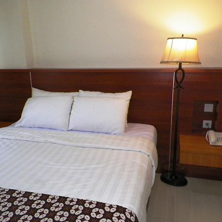 Maranatha Grand Hotel Yogyakarta Exterior photo